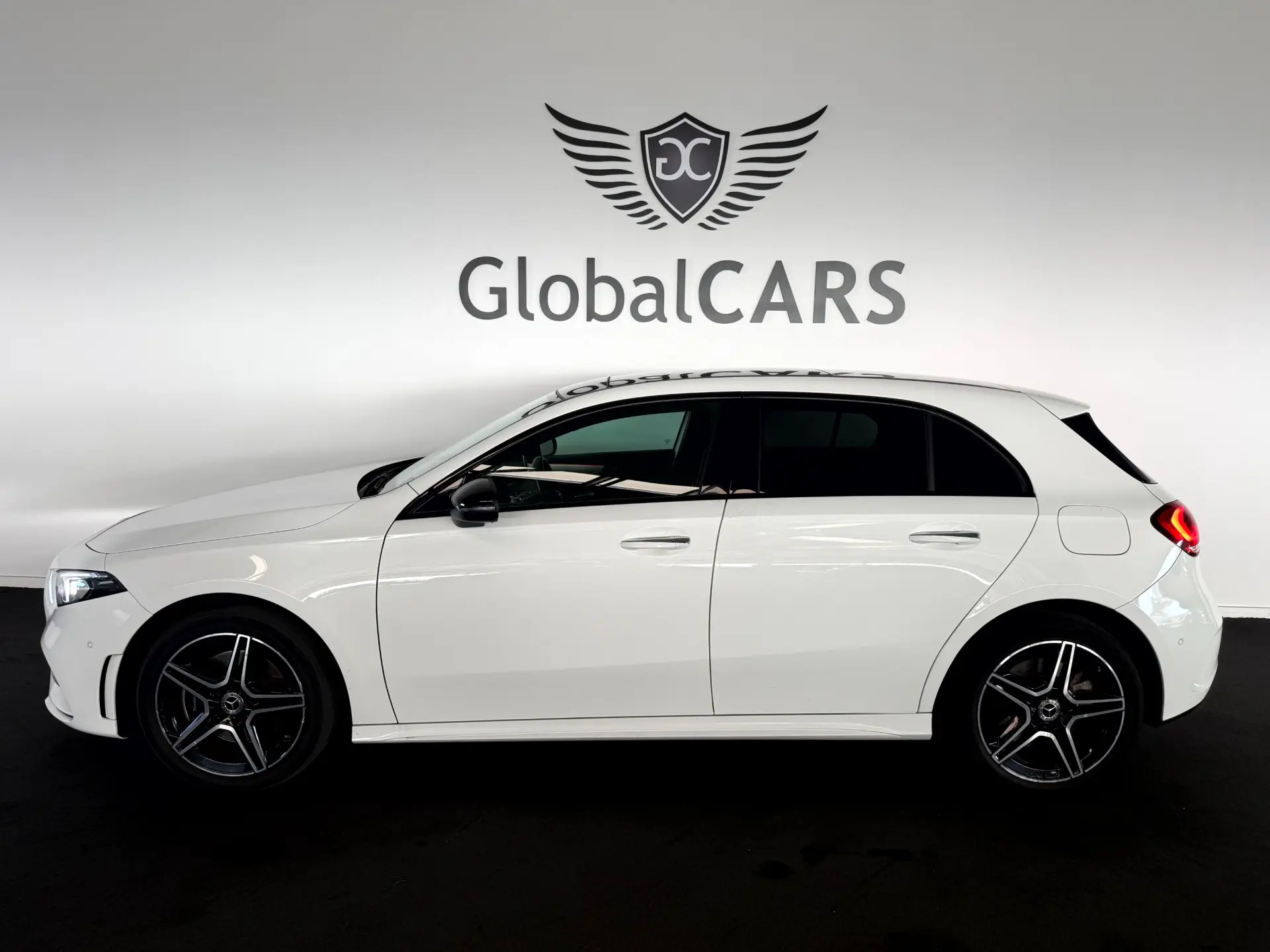 Mercedes-Benz A 250 e 8G-DCT Advanced AMG Line 5