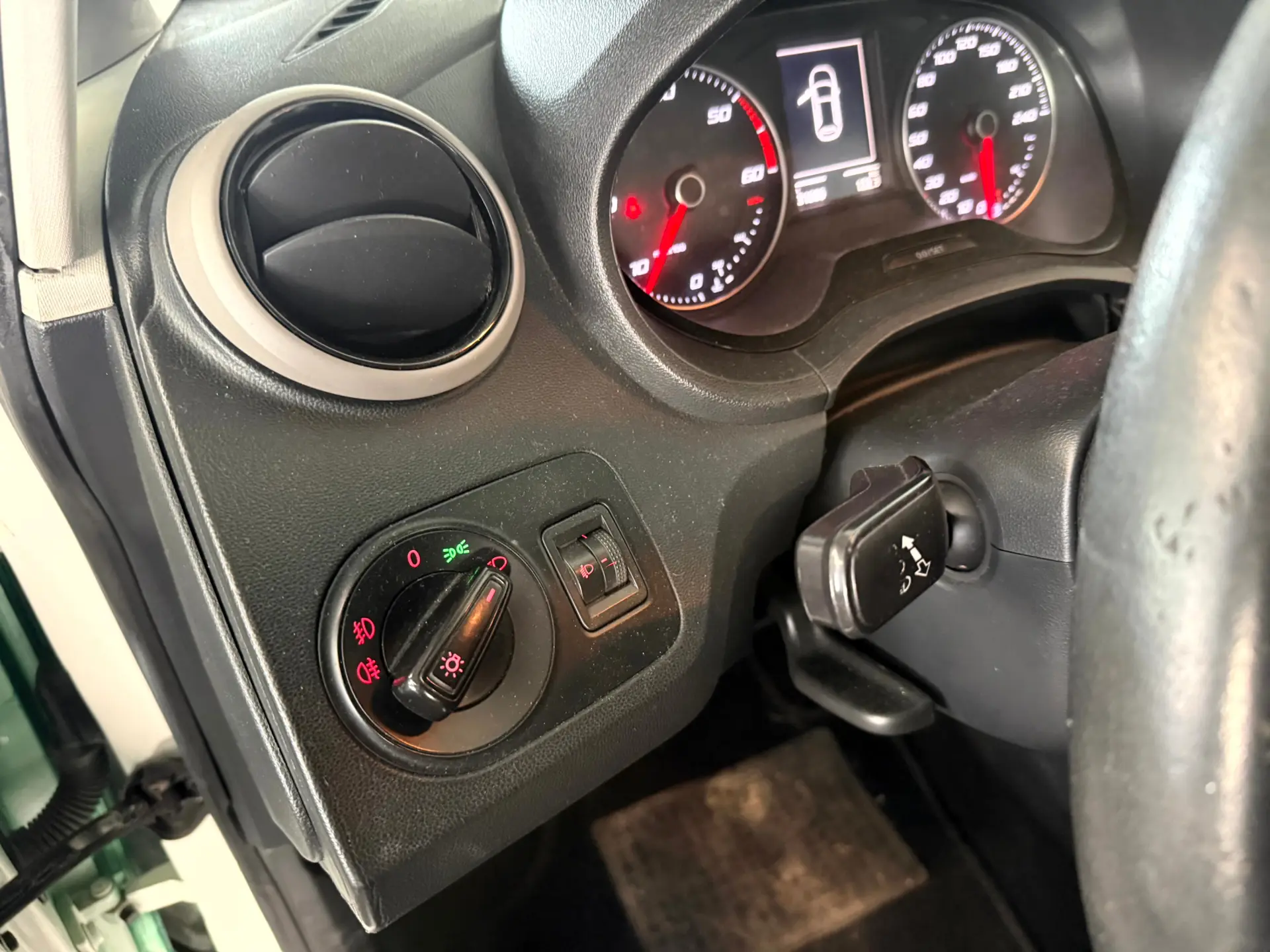 SEAT Ibiza 1.4 TDI Style 16