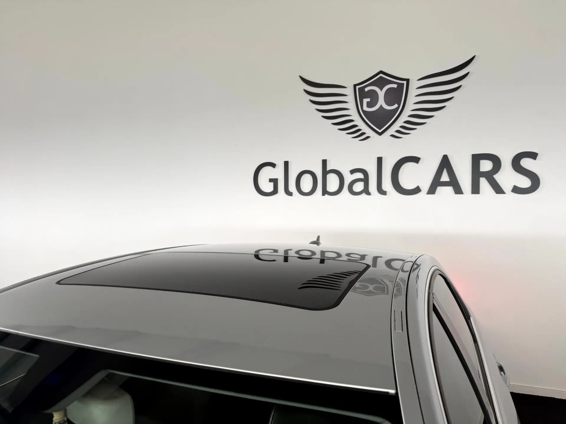 Mercedes-Benz E 250 CDi Elegance BlueEfficiency Auto. 5