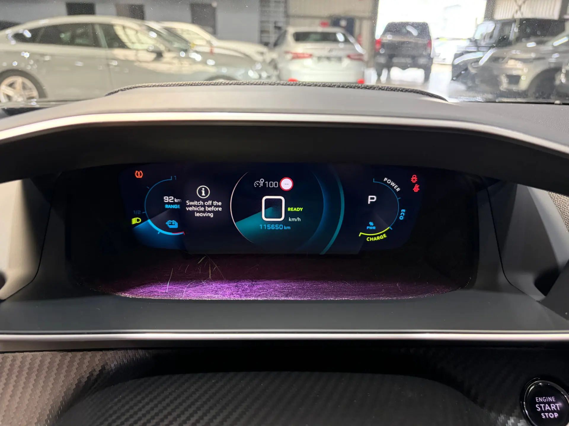 Peugeot e-2008 50 kWh Allure 9