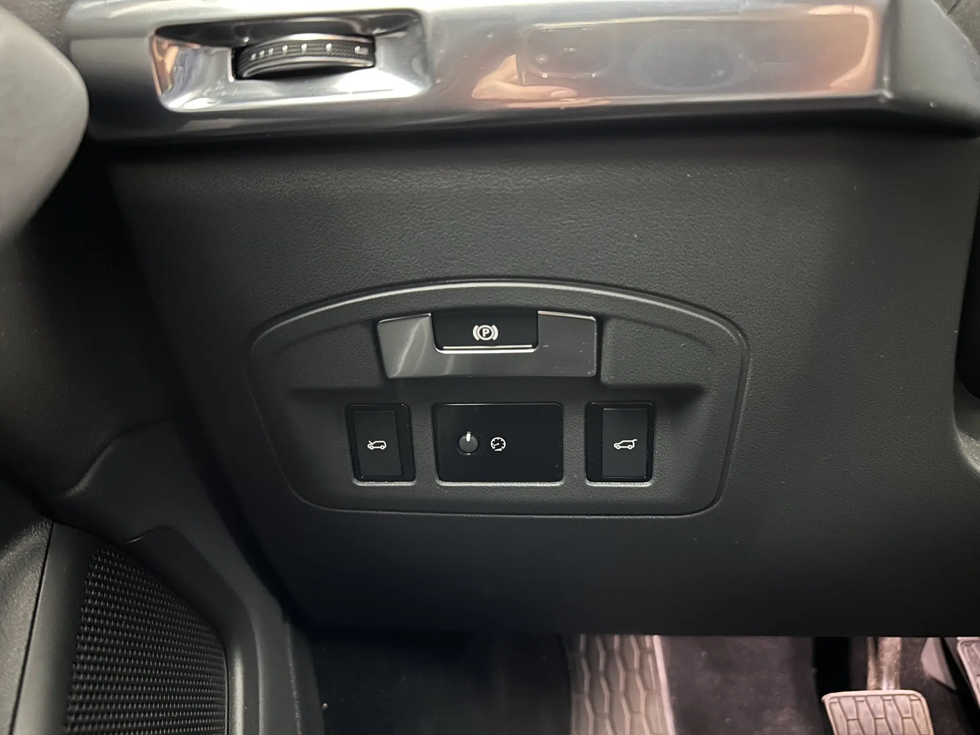 Jaguar I-Pace EV400 AWD HSE 28