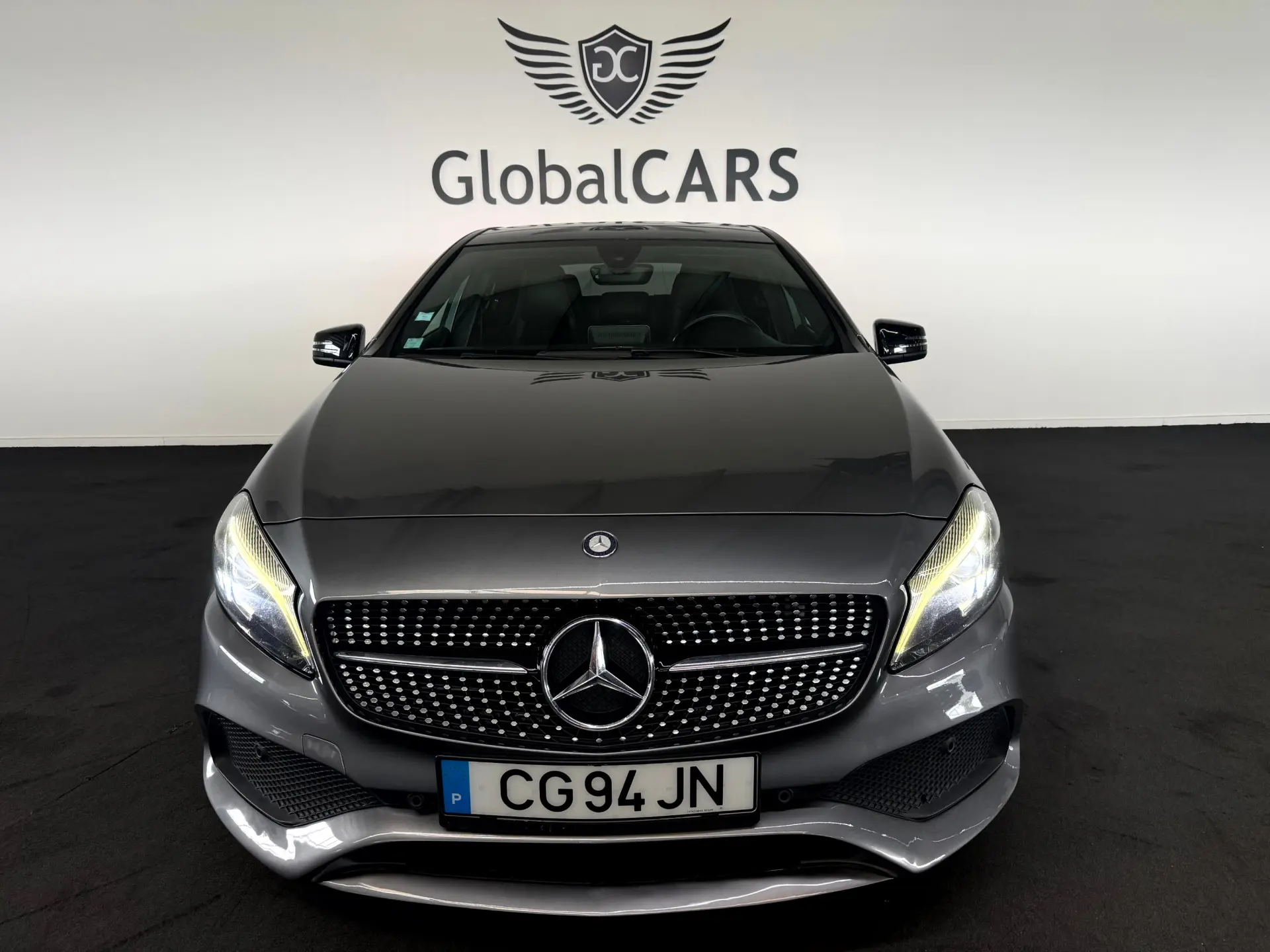Mercedes-Benz A 180 d 7G-DCT AMG Line 3