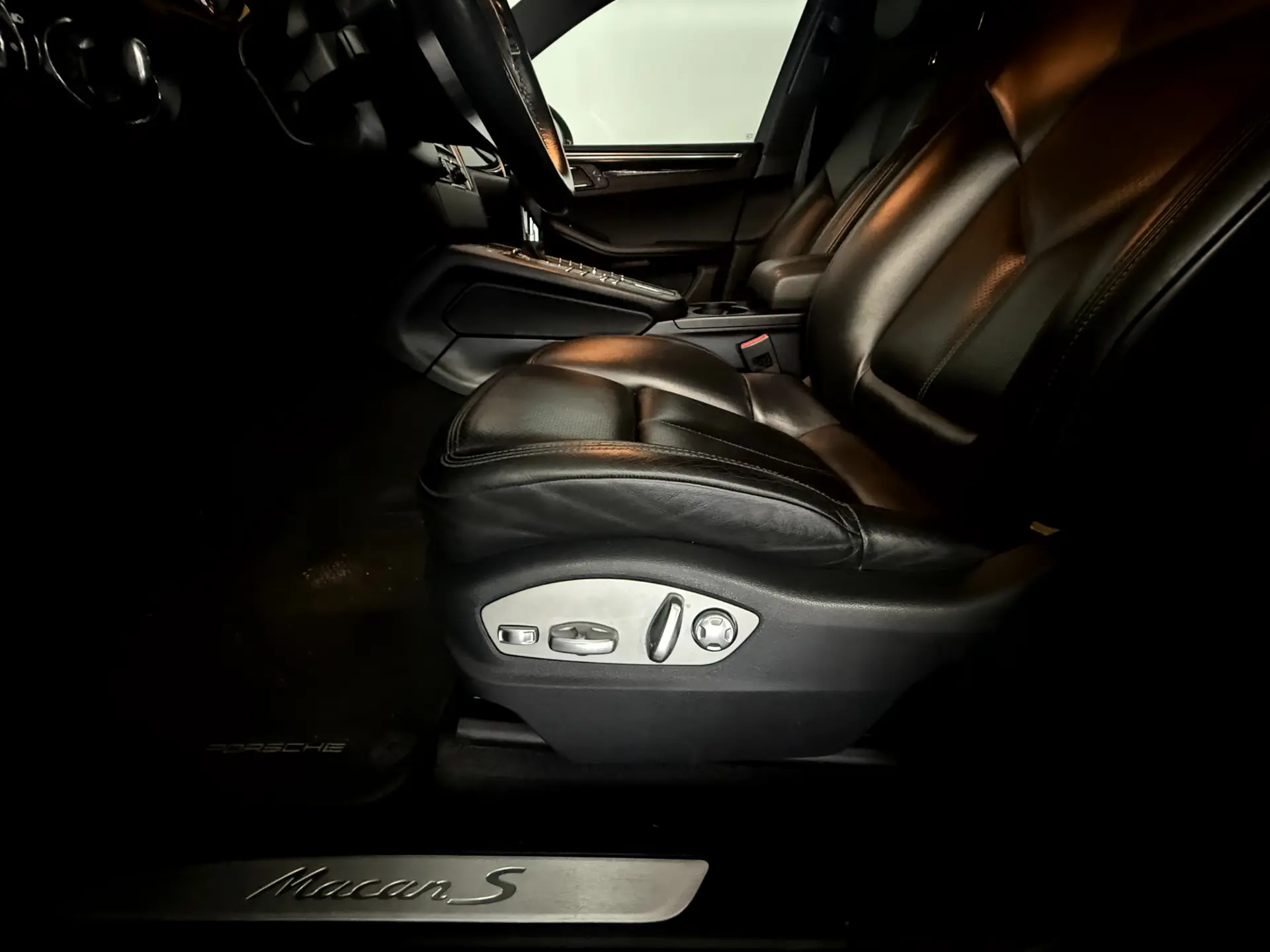 Porsche Macan S PDK 20