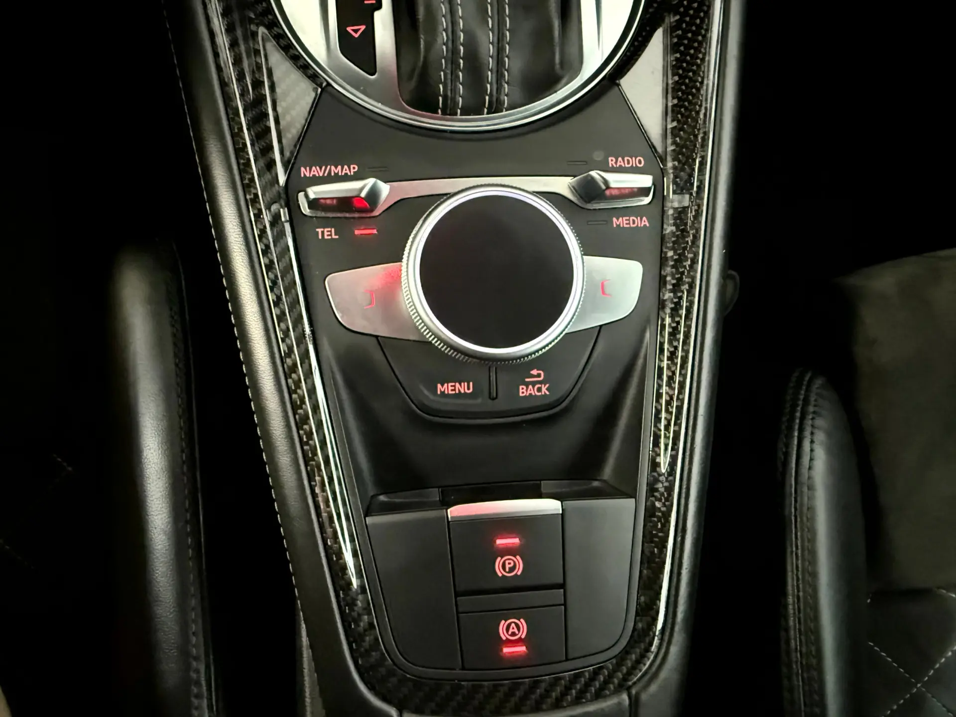 Audi TT RS Coupé 2.5 TFSi quattro S tronic 31