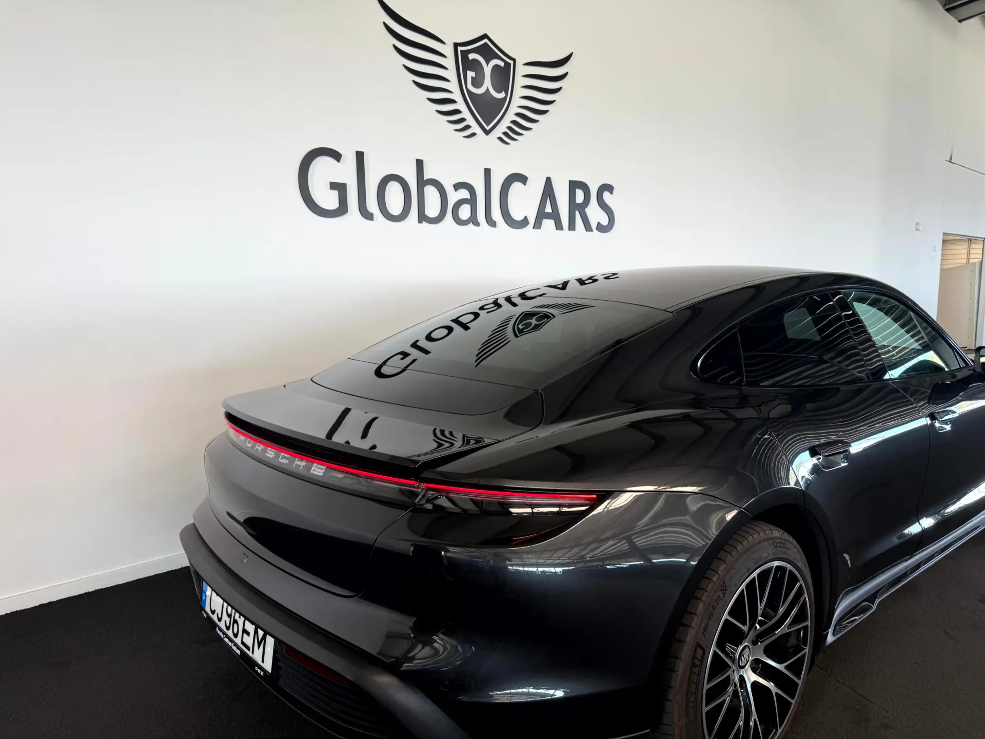 Porsche Taycan Bateria Performance Plus 34