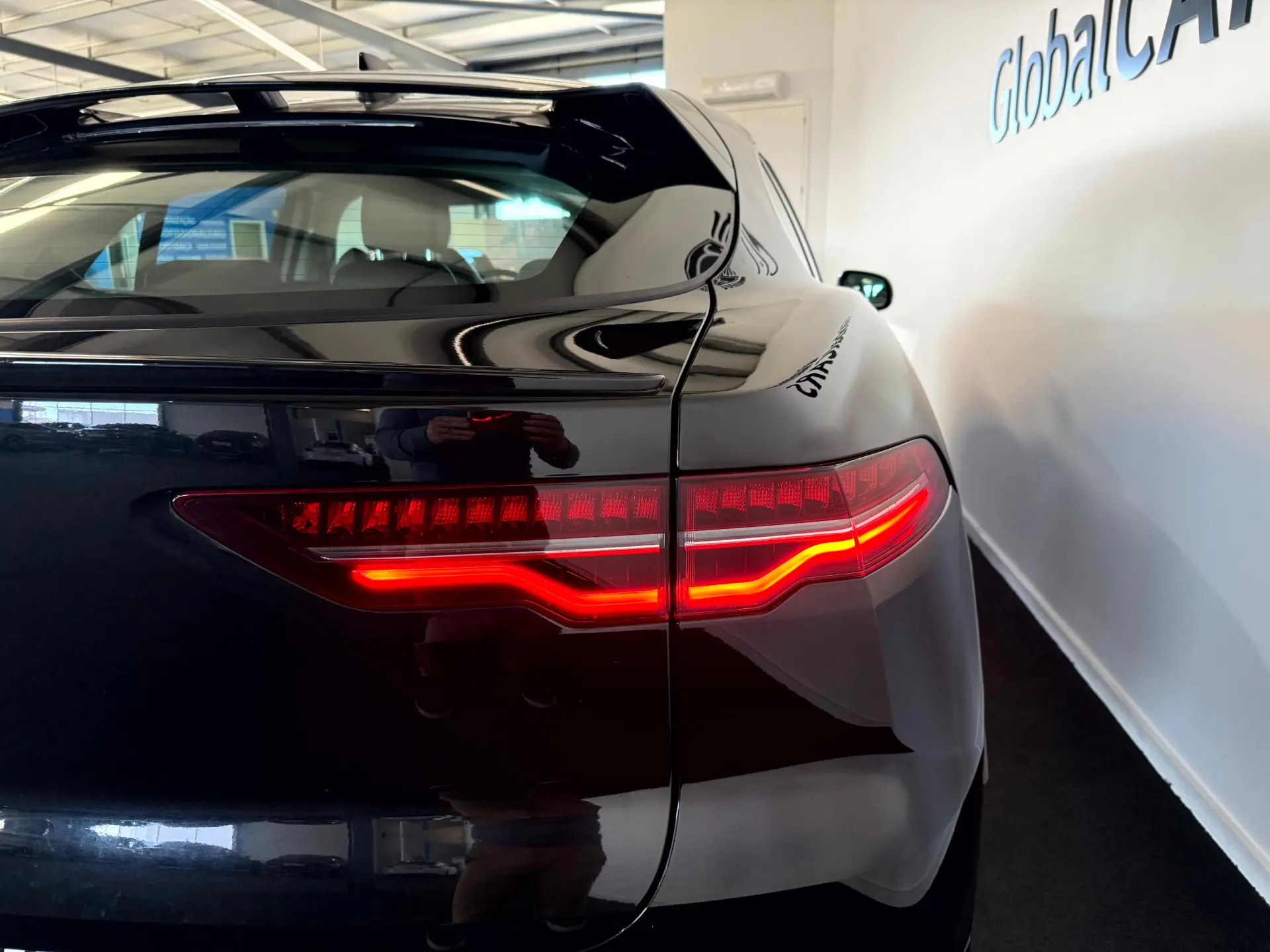 Jaguar I-Pace EV400 AWD HSE 17