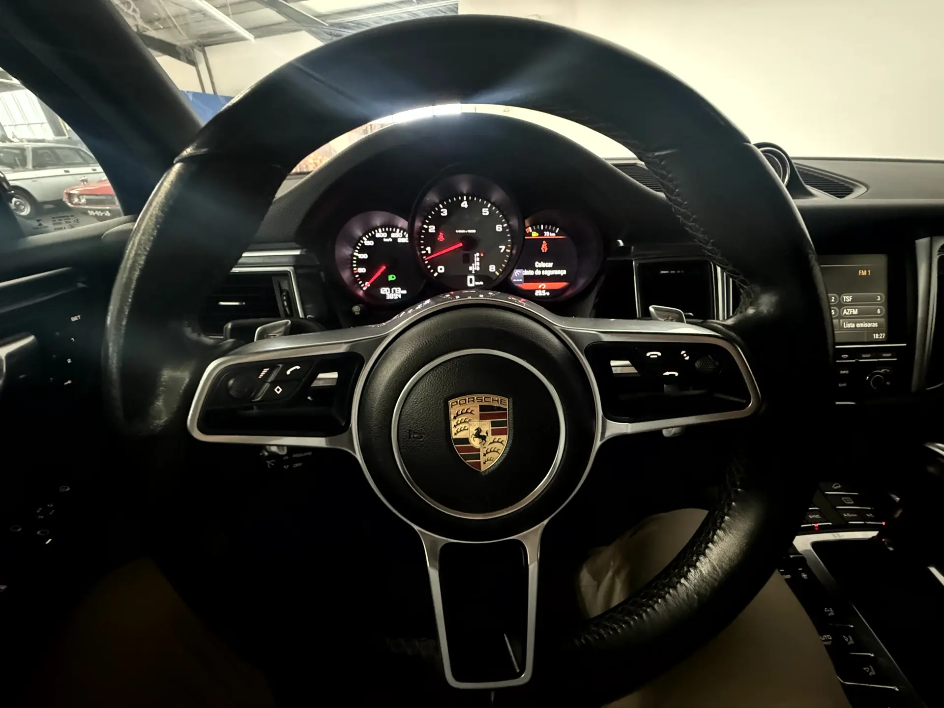Porsche Macan S PDK 26