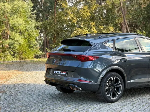 Cupra Formentor 1.4 e-Hybrid DSG 5