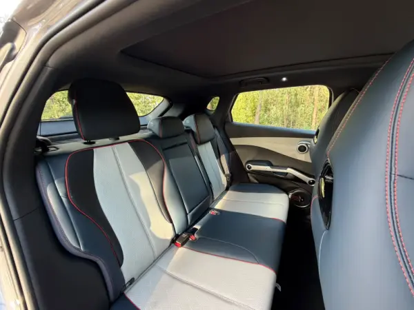 BYD Atto 3 60.48 kWh Design 43