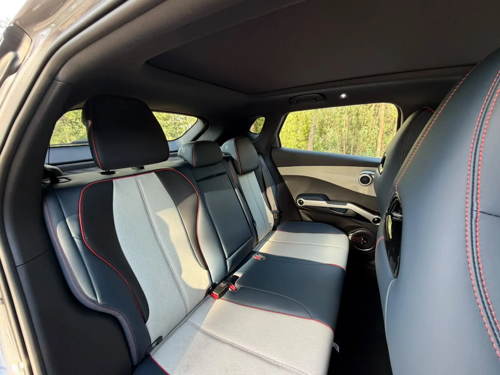 BYD Atto 3 60.48 kWh Design 43