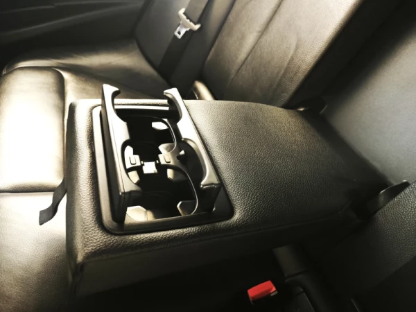 BMW 318 d Touring Line Luxury 44