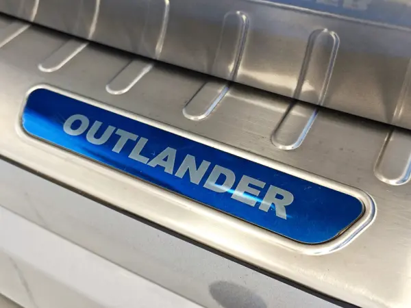 Mitsubishi Outlander 2.0 PHEV Instyle 22