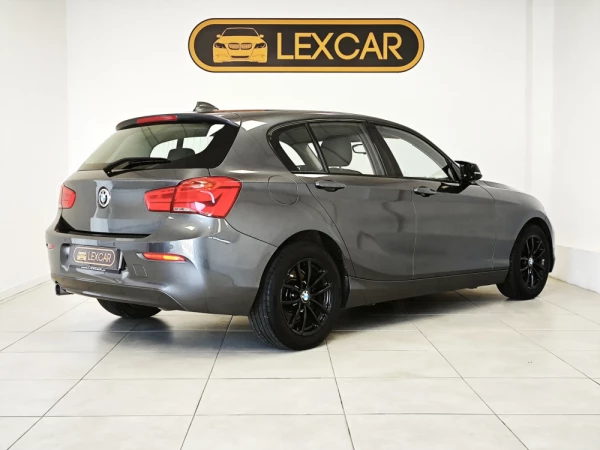 BMW 114 d Sport Line 3