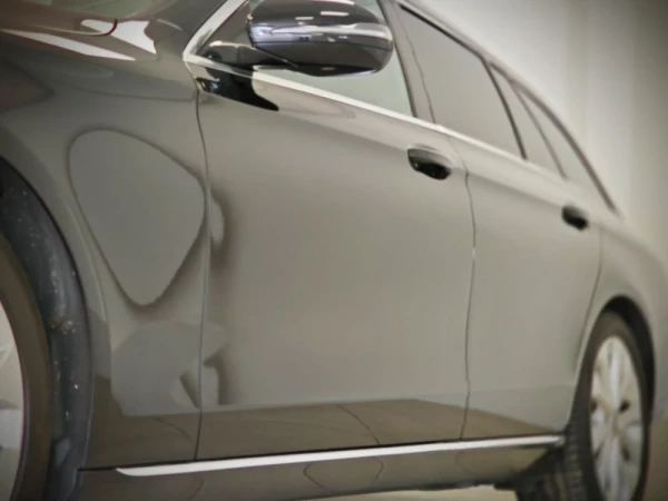 Mercedes-Benz E 220 14