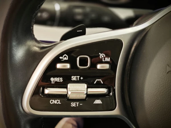 Mercedes-Benz E 220 45