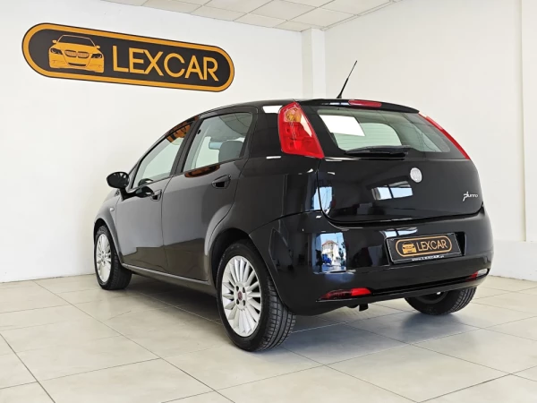 Fiat Grande Punto 1.3 M-Jet Dynamic 21