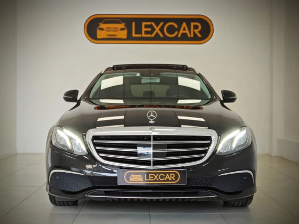 Mercedes-Benz E 220 26