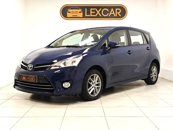 Toyota Corolla Verso 1.6 D-4D 5L S&S Comfort 14