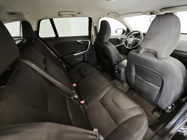 Volvo V60 D2 Geartronic Powershift Edition 46