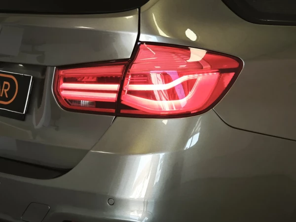 BMW 318 d Touring Line Luxury 25