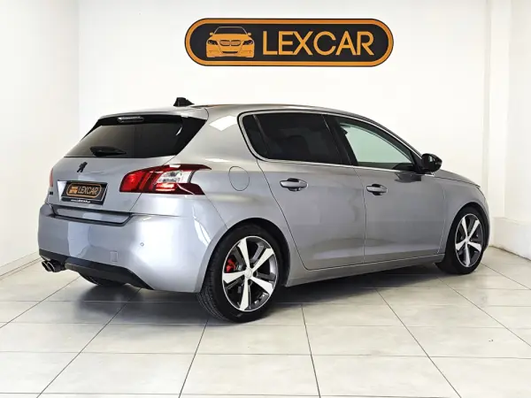 Peugeot 308 1.2 PureTech Allure Pack 17