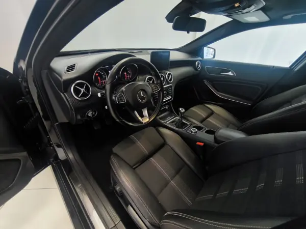 Mercedes-Benz A 180 CDI (BlueEFFICIENCY) AMG 6
