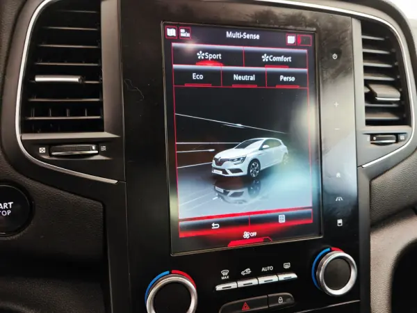 Renault Mégane ENERGY TCe 130 INTENS 35