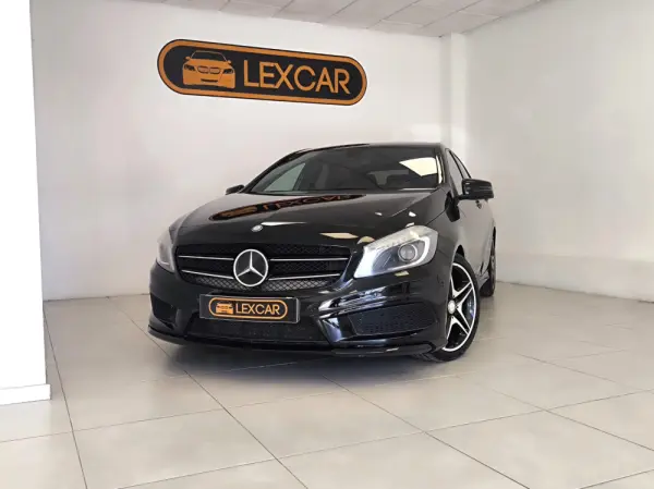 Mercedes-Benz A 180 (BlueEFFICIENCY) AMG Sport 16