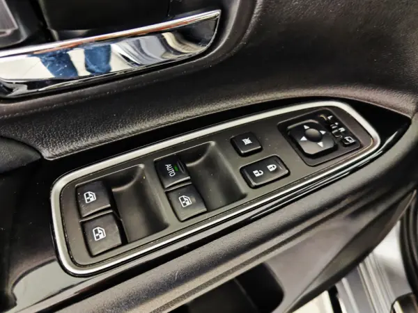 Mitsubishi Outlander 2.0 PHEV Instyle 30