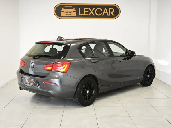 BMW 114 d Sport Line 21