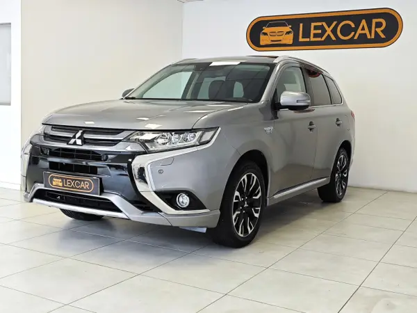 Mitsubishi Outlander 2.0 PHEV Instyle 18