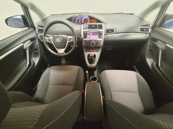 Toyota Corolla Verso 1.6 D-4D 5L S&S Comfort 6