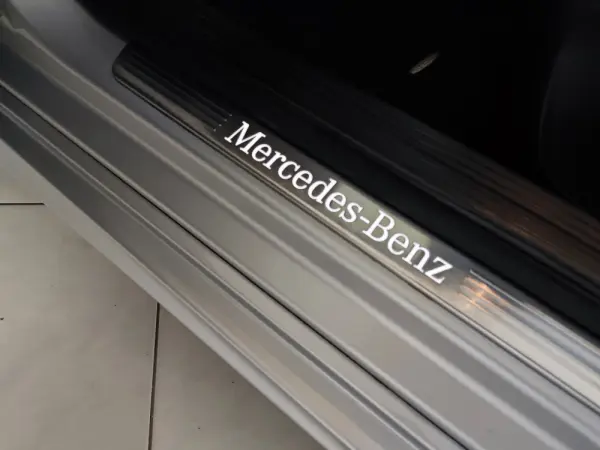 Mercedes-Benz A 180 CDi BE AMG Line Aut. 19