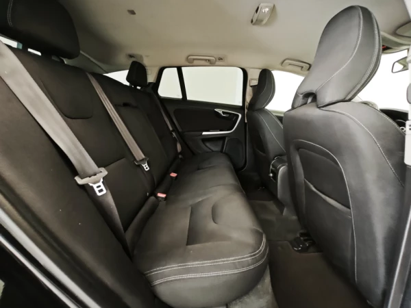 Volvo V60 D2 Geartronic Powershift Edition 43