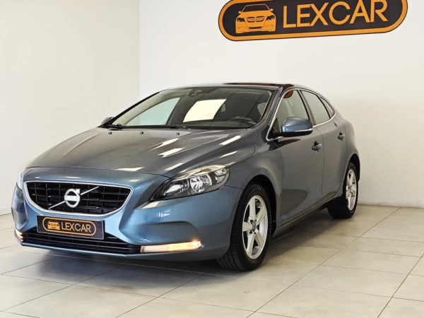 Volvo V40 1.6 D2 Momentum 16