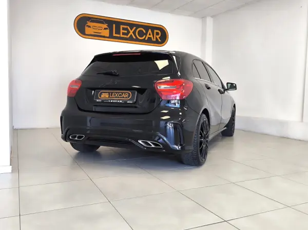 Mercedes-Benz A 180 CDI (BlueEFFICIENCY) AMG 74