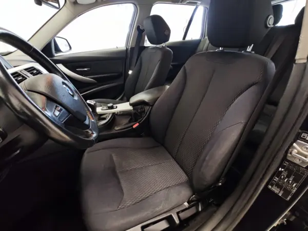 BMW 316 d Touring 26