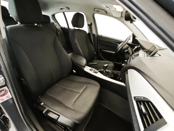 BMW 114 d Sport Line 46