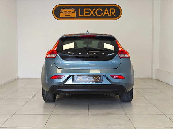 Volvo V40 1.6 D2 Momentum 50
