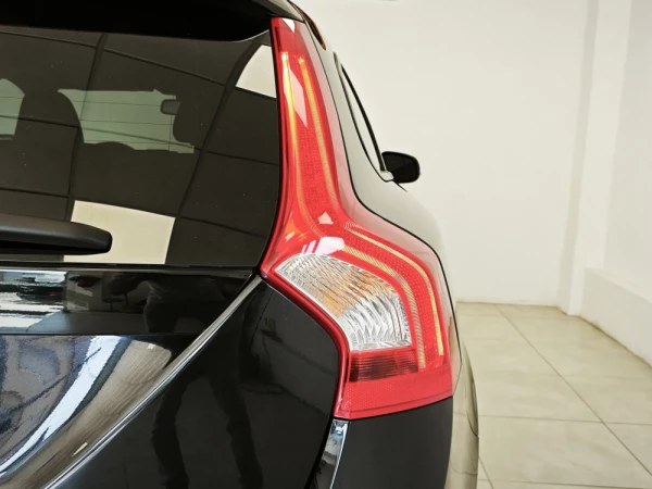 Volvo V60 D2 Geartronic Powershift Edition 21
