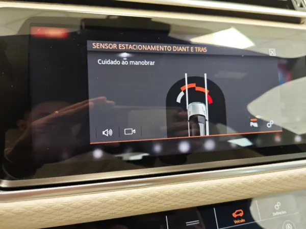 Land Rover Range Rover Velar 2.0 D R-Dynamic 46