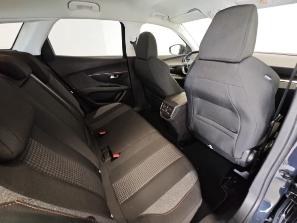 Peugeot 3008 BlueHDi 130 Stop & Start Active Pack 42