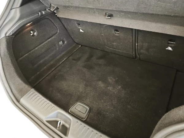 Mercedes-Benz A 180 (BlueEFFICIENCY) AMG Sport 42