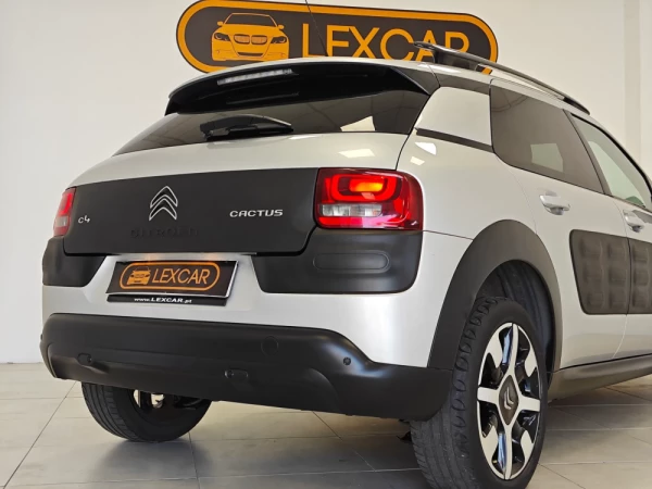 Citroën C4 Cactus 1.2 PureTech Shine 15