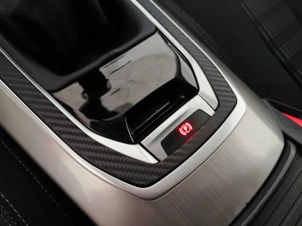 Peugeot 308 1.2 PureTech Allure Pack 34