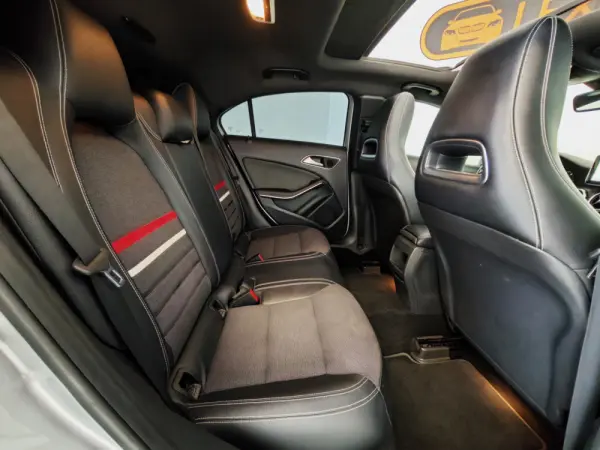 Mercedes-Benz A 180 CDi BE AMG Line Aut. 37