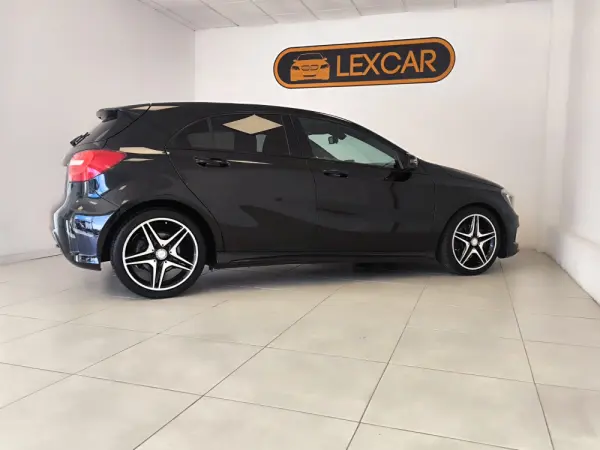 Mercedes-Benz A 180 (BlueEFFICIENCY) AMG Sport 26