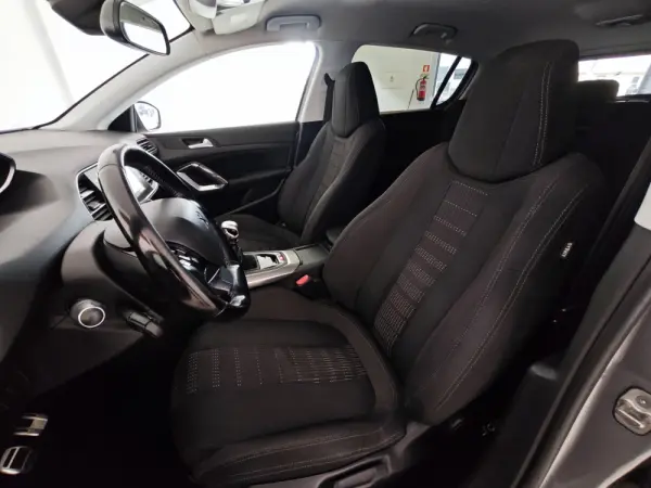 Peugeot 308 1.2 PureTech Allure Pack 27