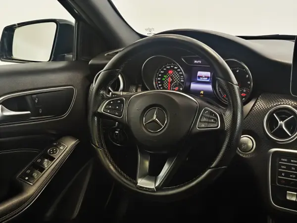 Mercedes-Benz A 180 CDI (BlueEFFICIENCY) AMG 53