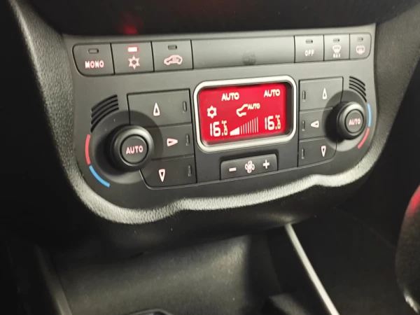 Alfa Romeo MiTo 1.6 JTD Progression 18